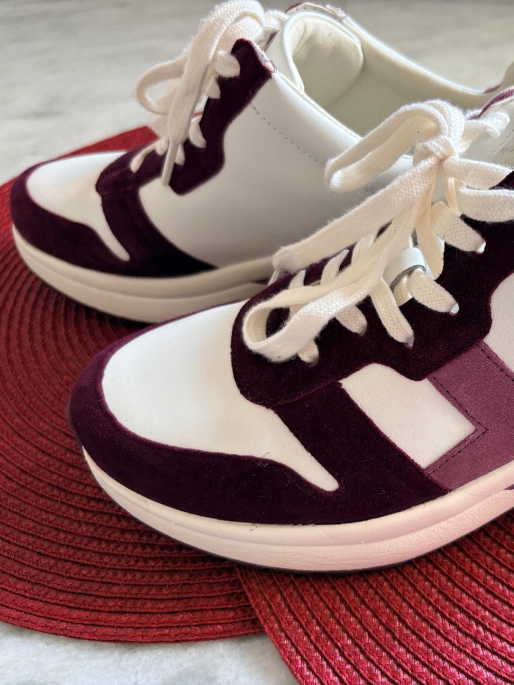LAUREN Ralph Lauren White/Bordo leather and Suede Sneakers.